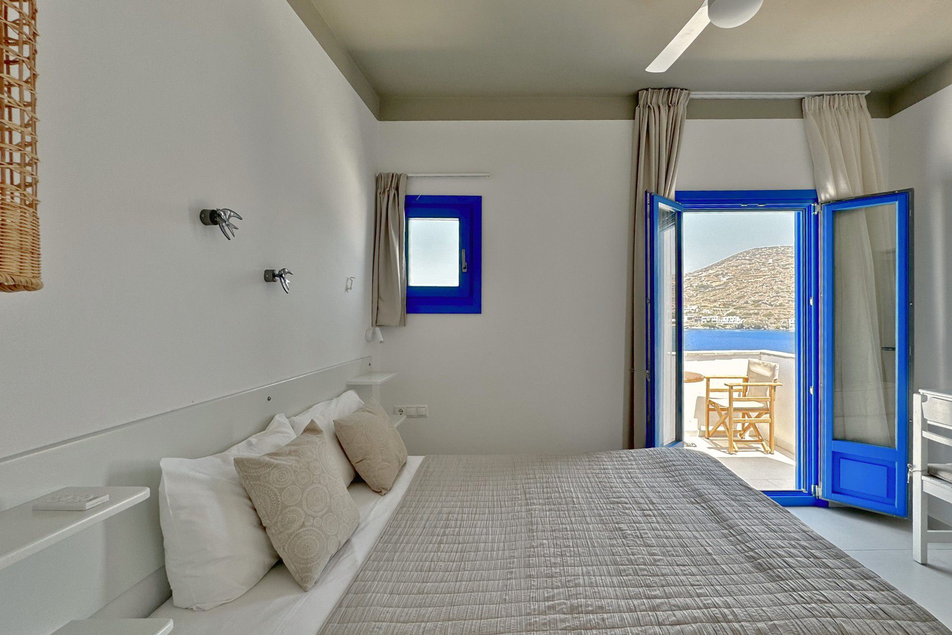 Booking Amorgos
